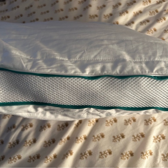 Brooklinen Marlow King Size Adjustable Memory Foam Cooling Bed Pillow $85 NEW - Picture 6 of 8